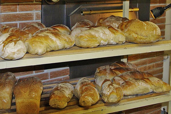 Einzigartig lecker: frisches Bauernbrot